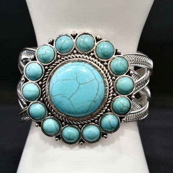 Vintage Silver Tone Cuff Bracelet Turquoise Howlite Cabochon Statement 7" - Picture 6 of 10